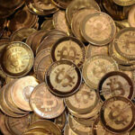 Le Bitcoin chute brutalement, déclenchant des liquidations massives